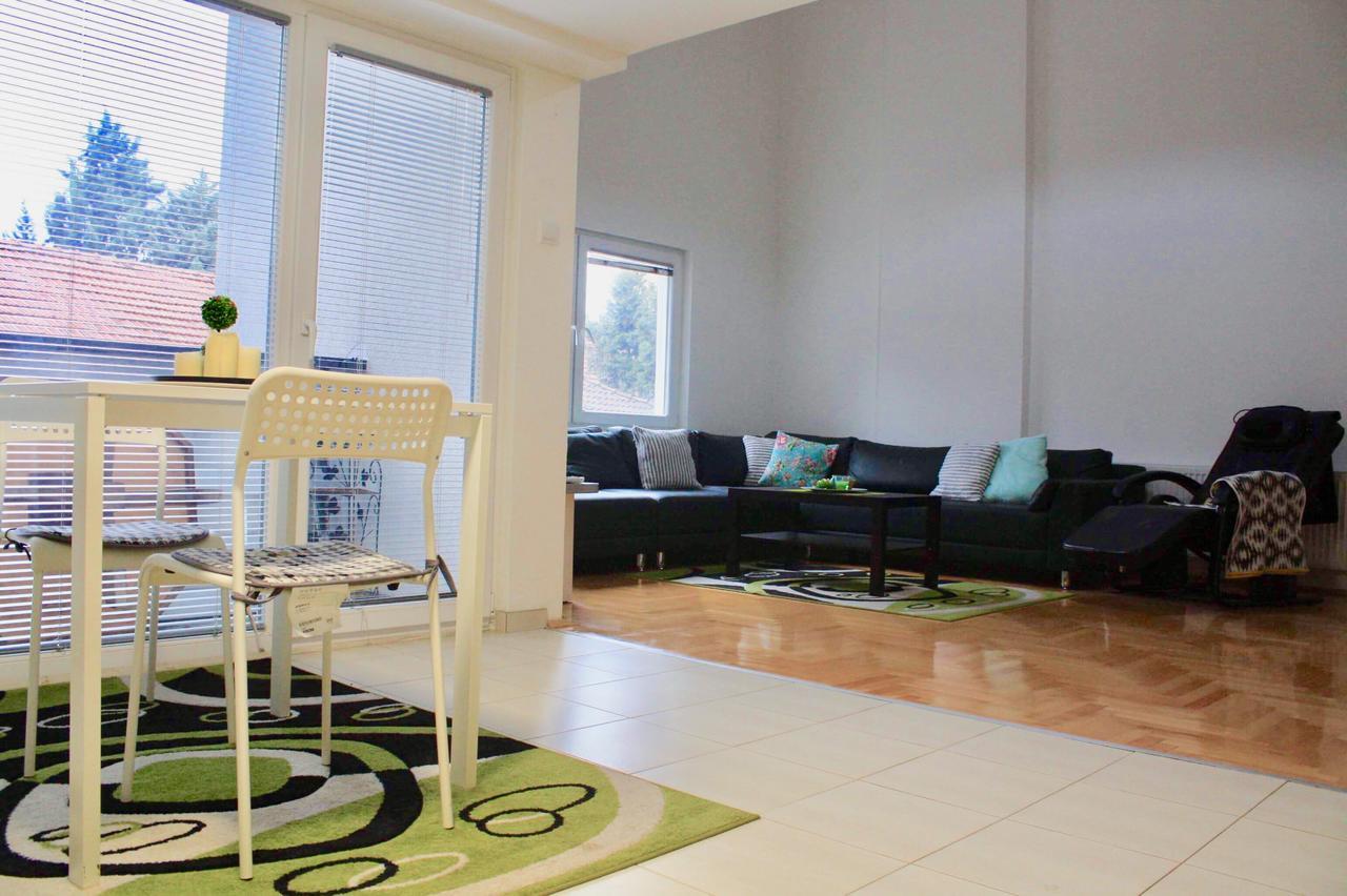 Regina'S Apartments Скопье Экстерьер фото